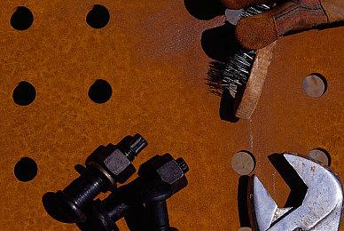 人大教授谈华为和iPhone的区别 硬件一流但体验不如苹果